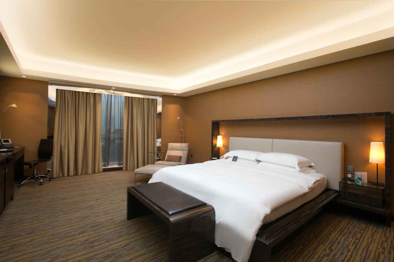 Radisson Blu Hotel, Dubai Media City Eksteriør bilde